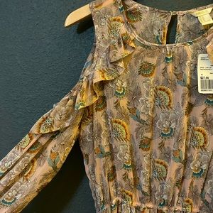 Forever 21 paisley open shoulder maxi dress